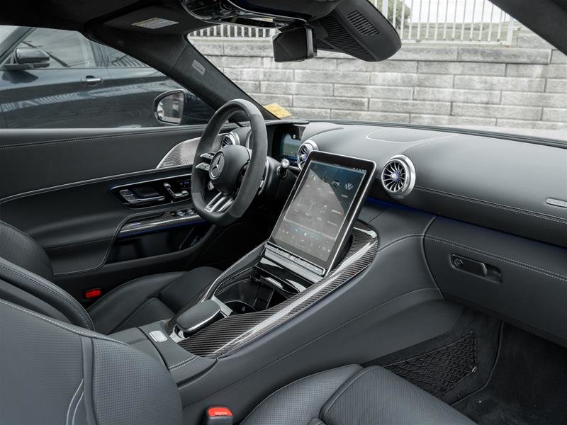 2023 Mercedes-Benz SL63 AMG Roadster-43