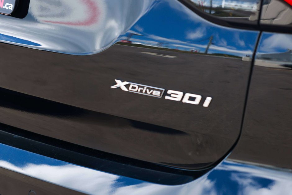 2022 BMW X3 xDrive30i-12