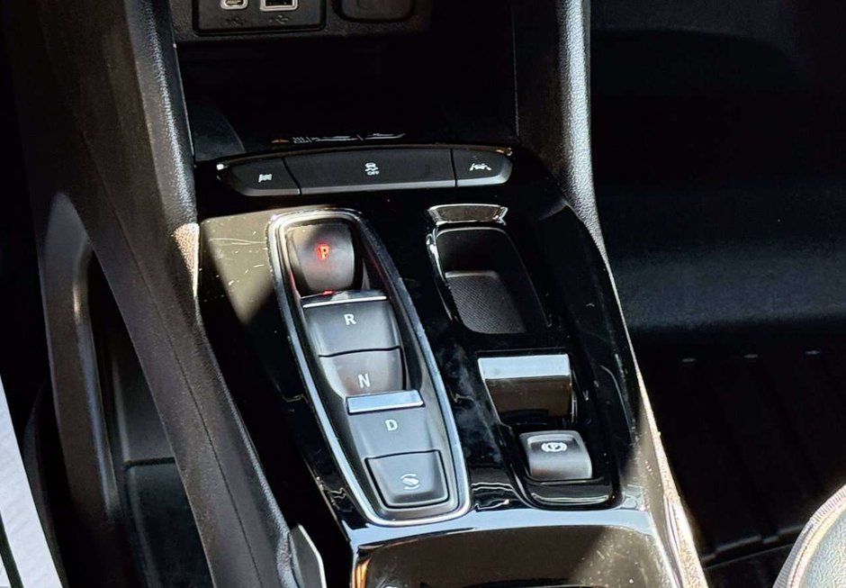 2023 Chevrolet Bolt EUV LT-19