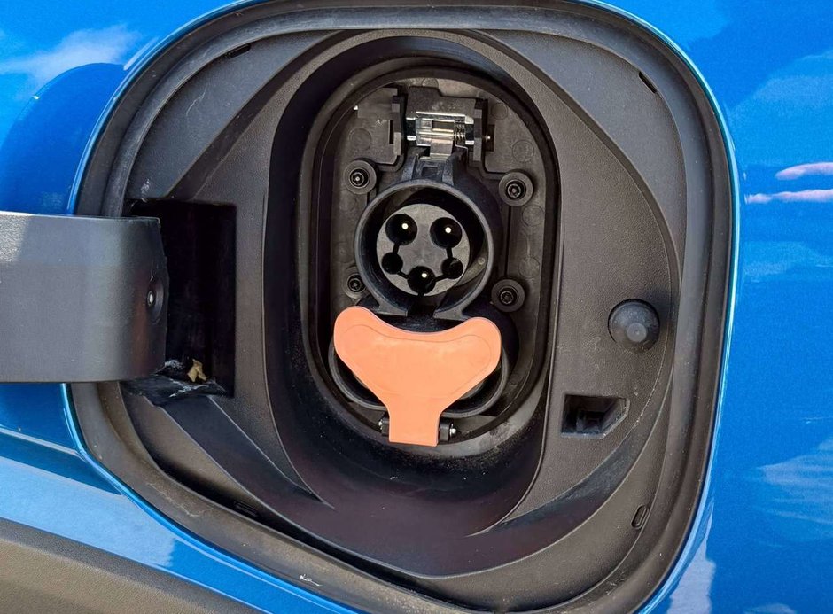 2023 Chevrolet Bolt EUV LT-29