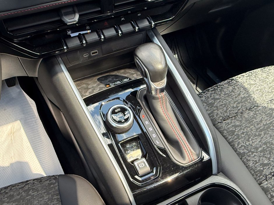 2024 Chevrolet Colorado Z71-19