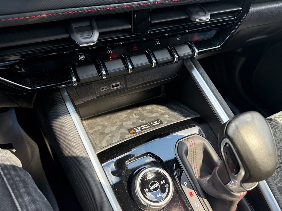 2024 Chevrolet Colorado Z71-27