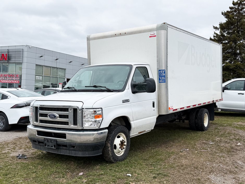 2022 Ford E-450SD Base-2