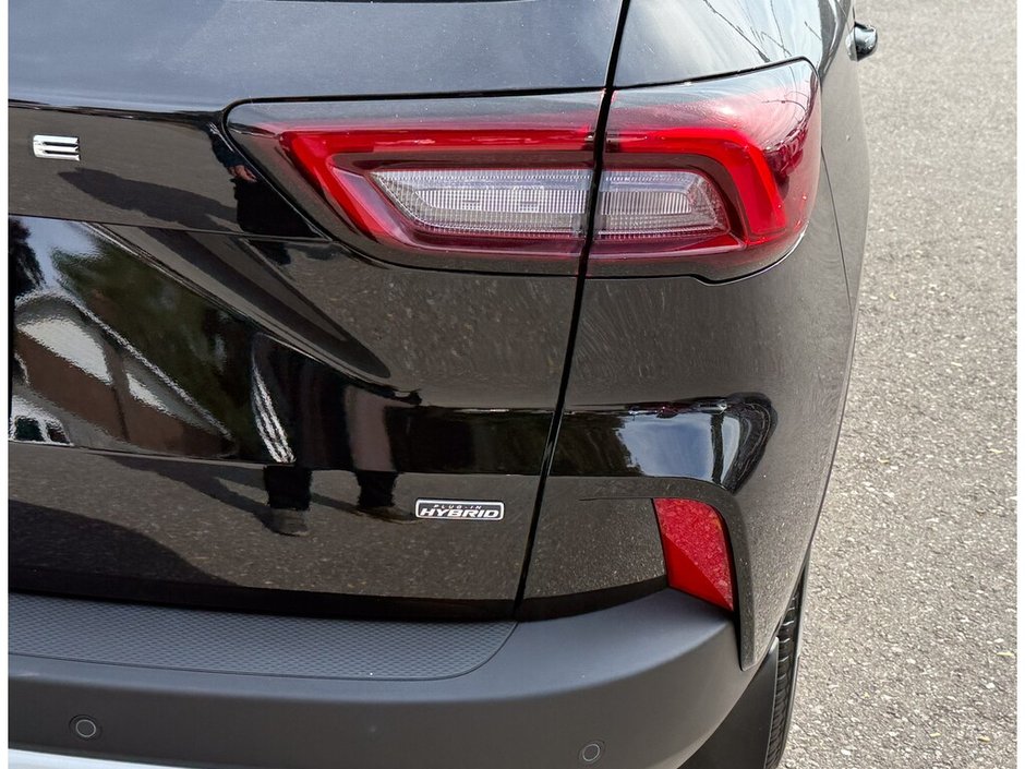 2025 Ford Escape PHEV-13