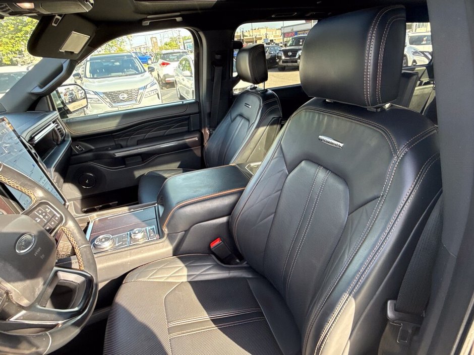 2022 Ford Expedition Platinum-22