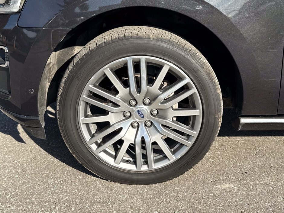 2022 Ford Expedition Platinum-11