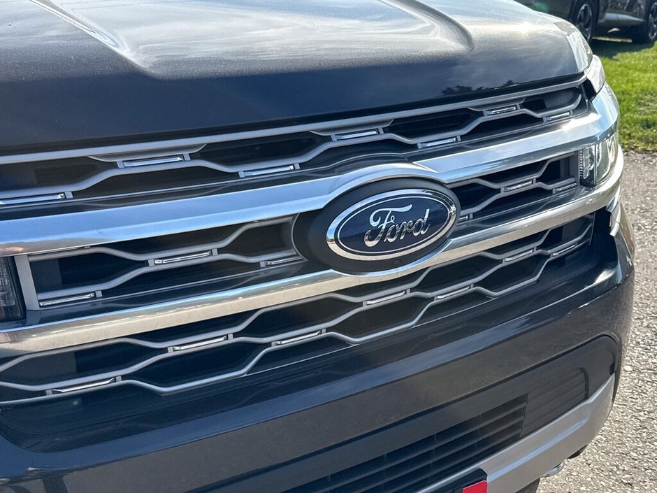 2022 Ford Expedition Platinum-10