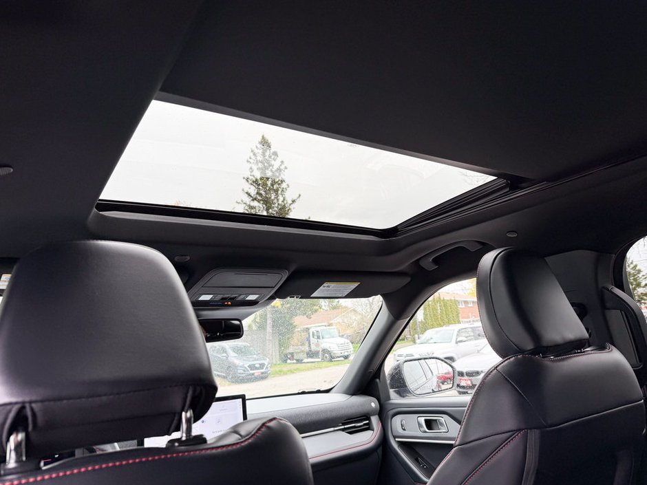 2025 Ford Explorer ST-Line-15