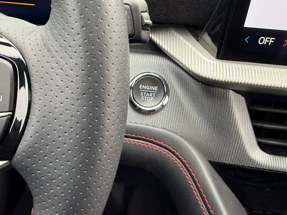 2025 Ford Explorer ST-Line-30