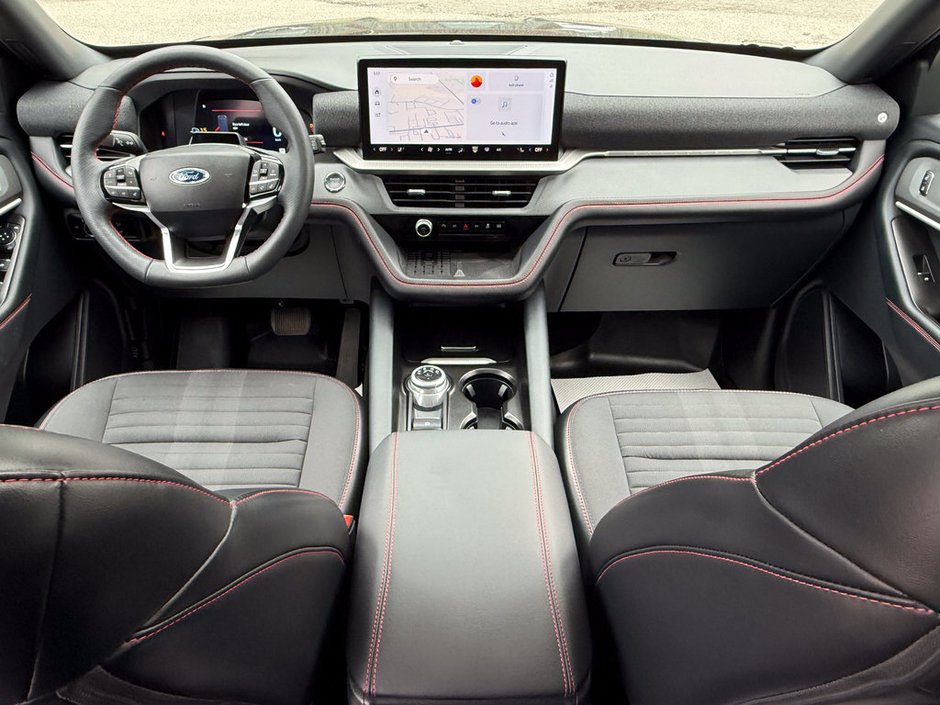 2025 Ford Explorer ST-Line-17