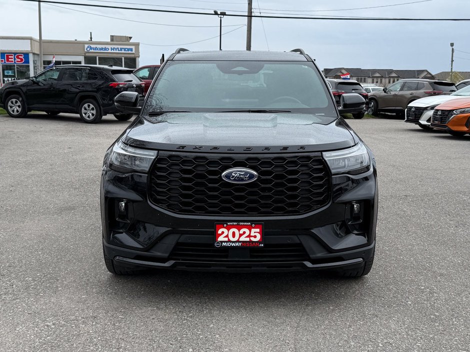 2025 Ford Explorer ST-Line-1
