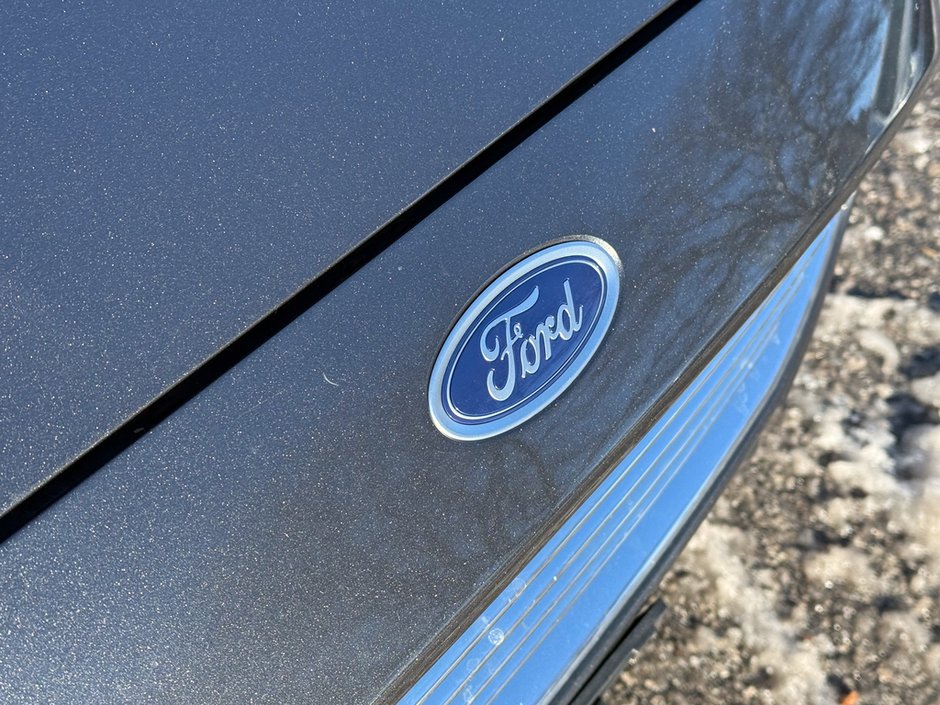 2016 Ford Fusion SE-8