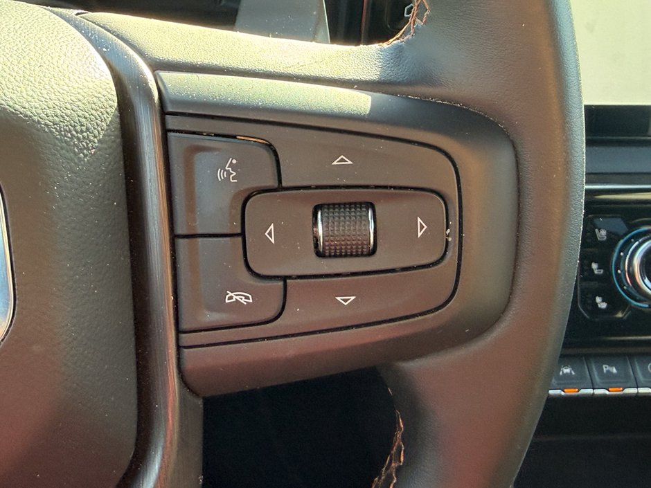 2024 GMC Sierra 1500 AT4-18