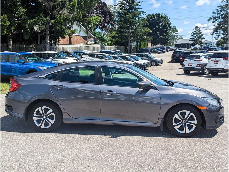 2017 Honda Civic LX-8