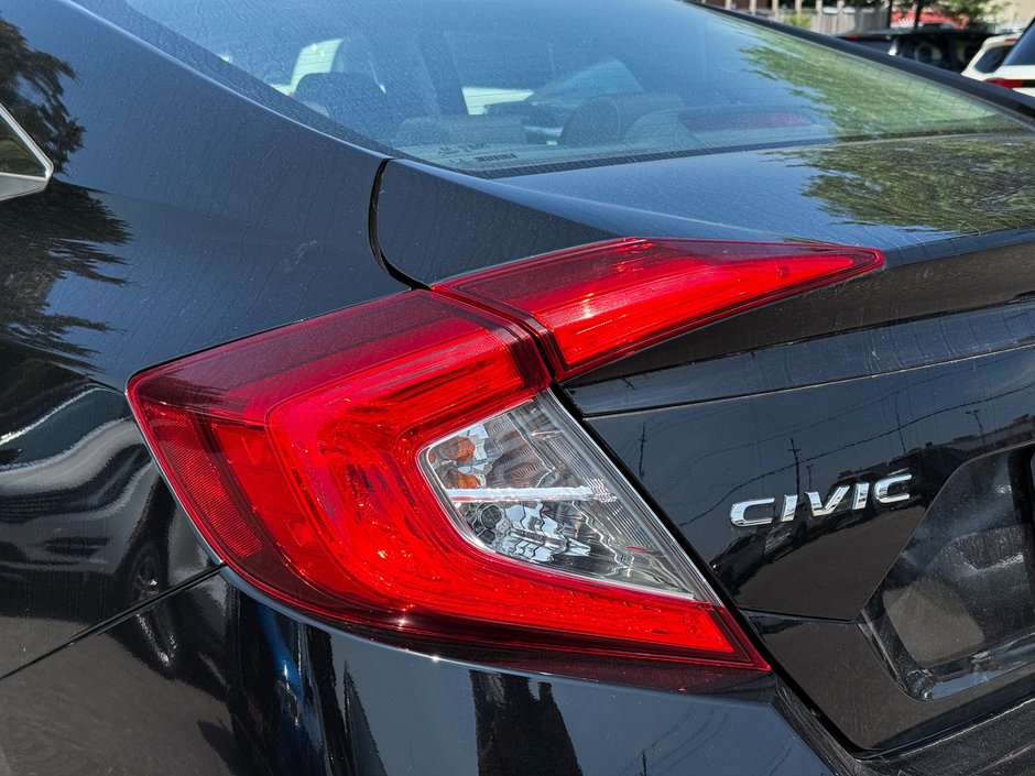 2018 Honda Civic LX-12