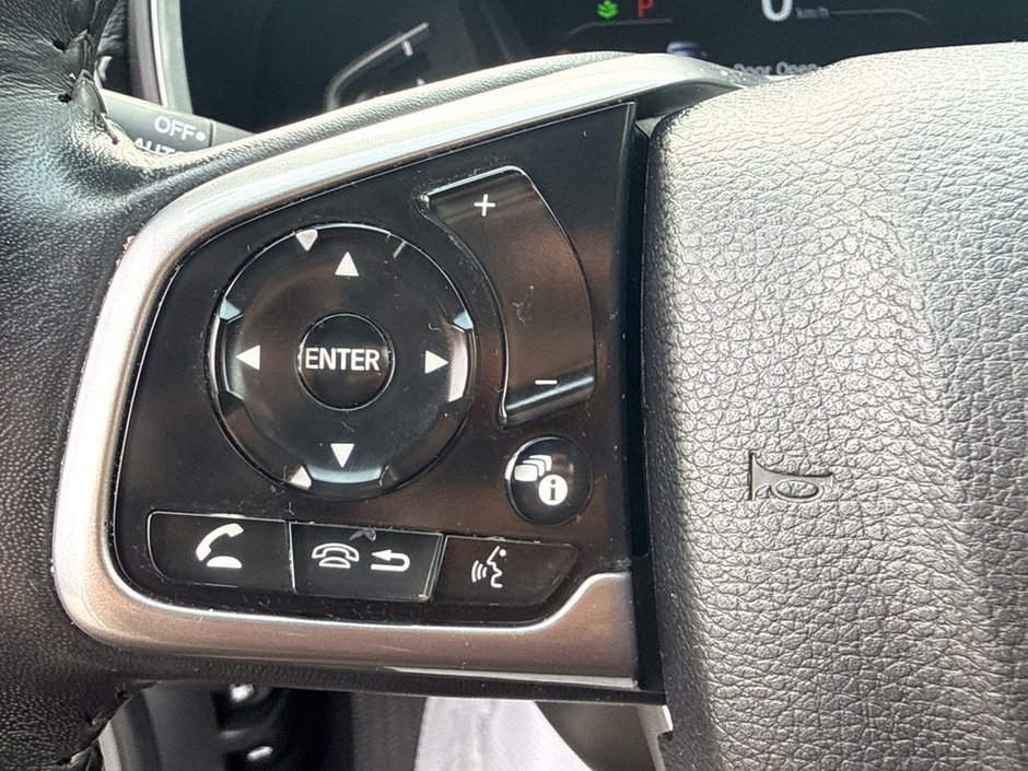 2022 Honda CR-V Touring-22