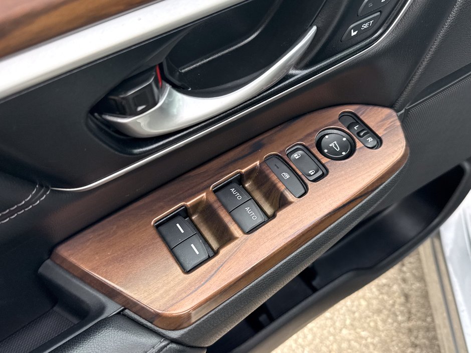 2022 Honda CR-V Touring-20