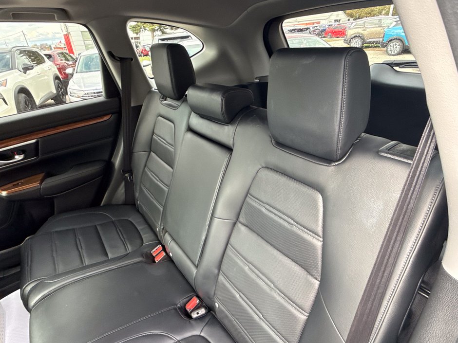 2022 Honda CR-V Touring-14