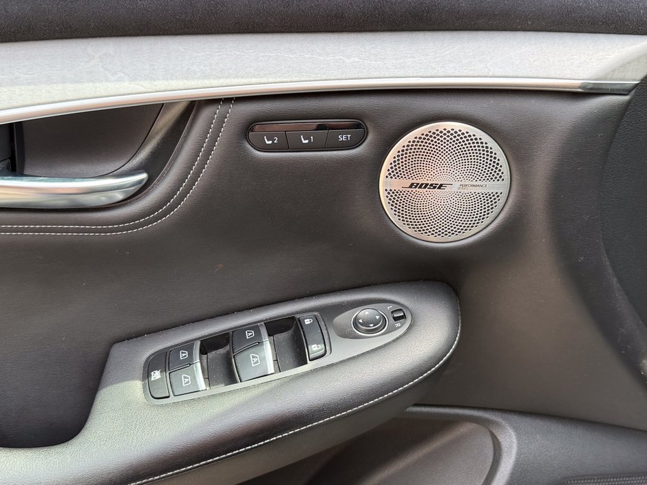 2019 Infiniti QX50 Sensory-13