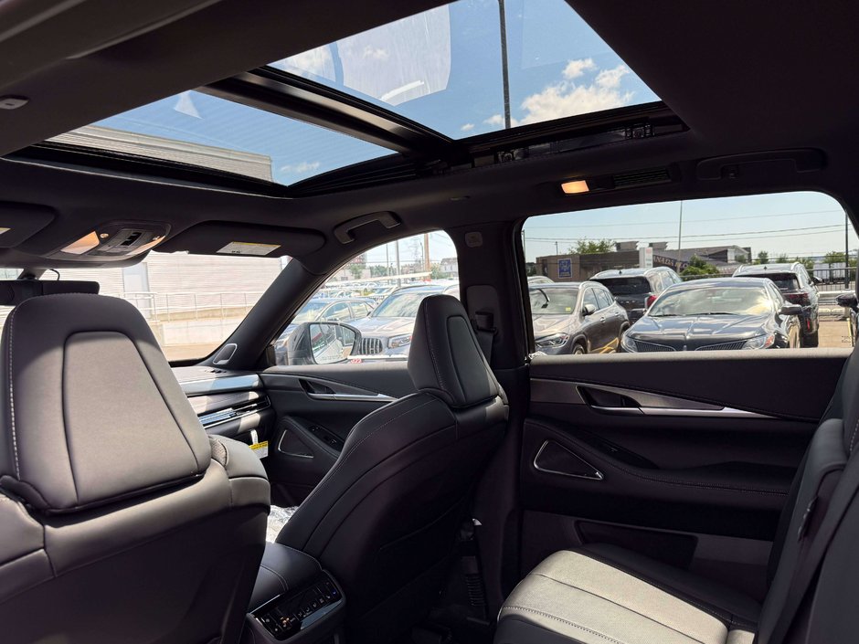 2025 Infiniti QX60 LUXE-17