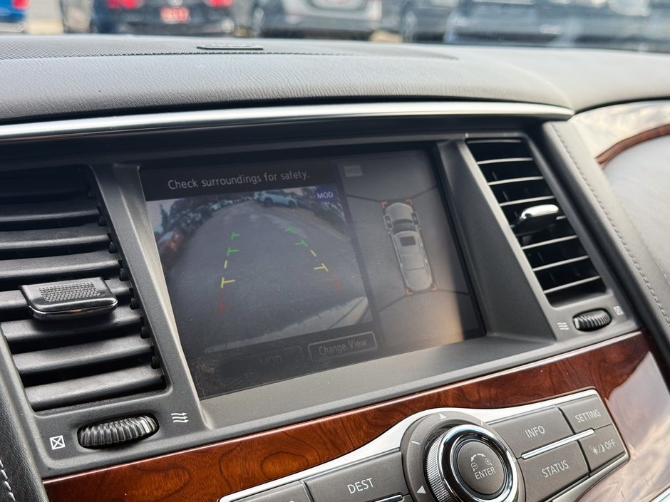 2017 Infiniti QX80 Limited 7 Passenger-24