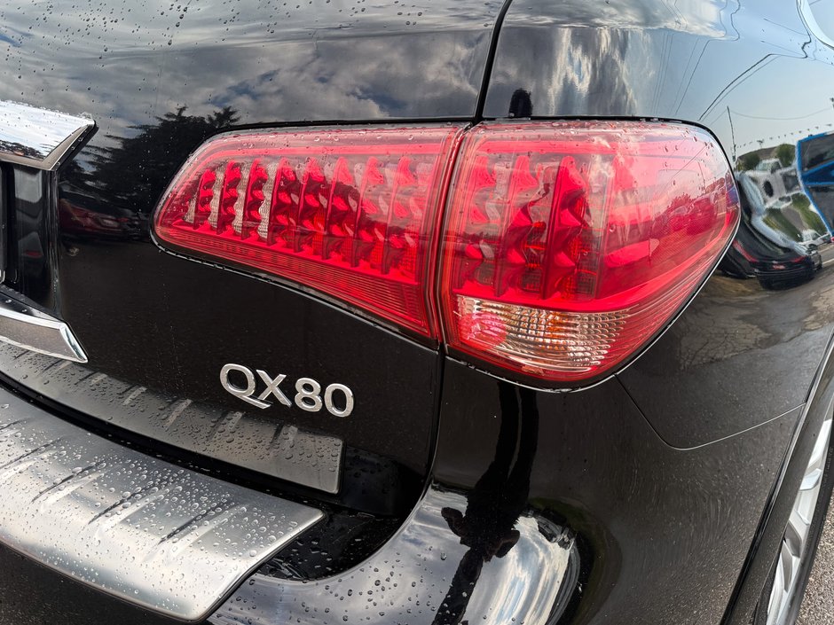 2017 Infiniti QX80 Limited 7 Passenger-14