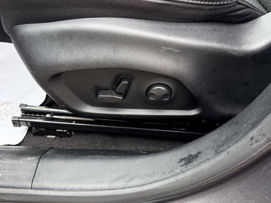 2023 Jeep Compass North-22