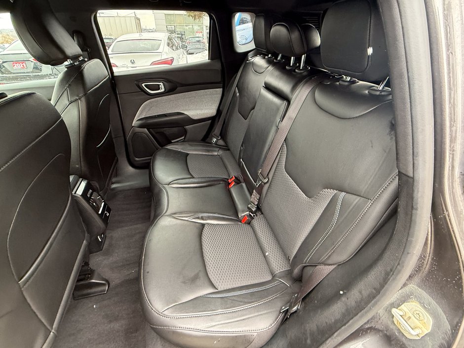 2023 Jeep Compass North-15