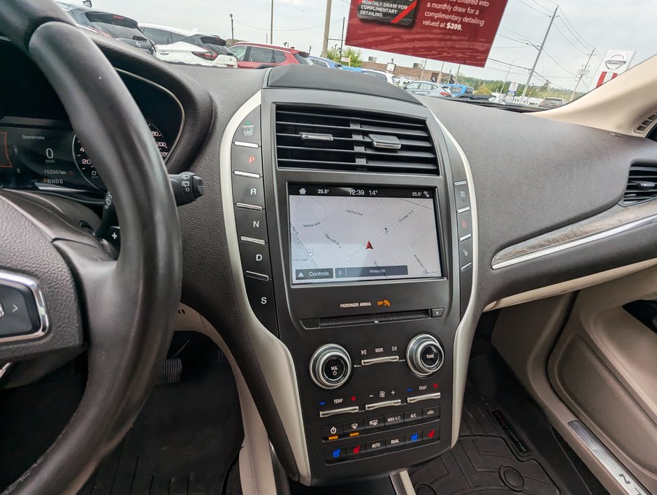 2017 Lincoln MKC Reserve-21