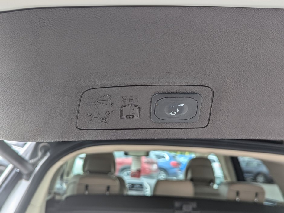 2017 Lincoln MKC Reserve-15