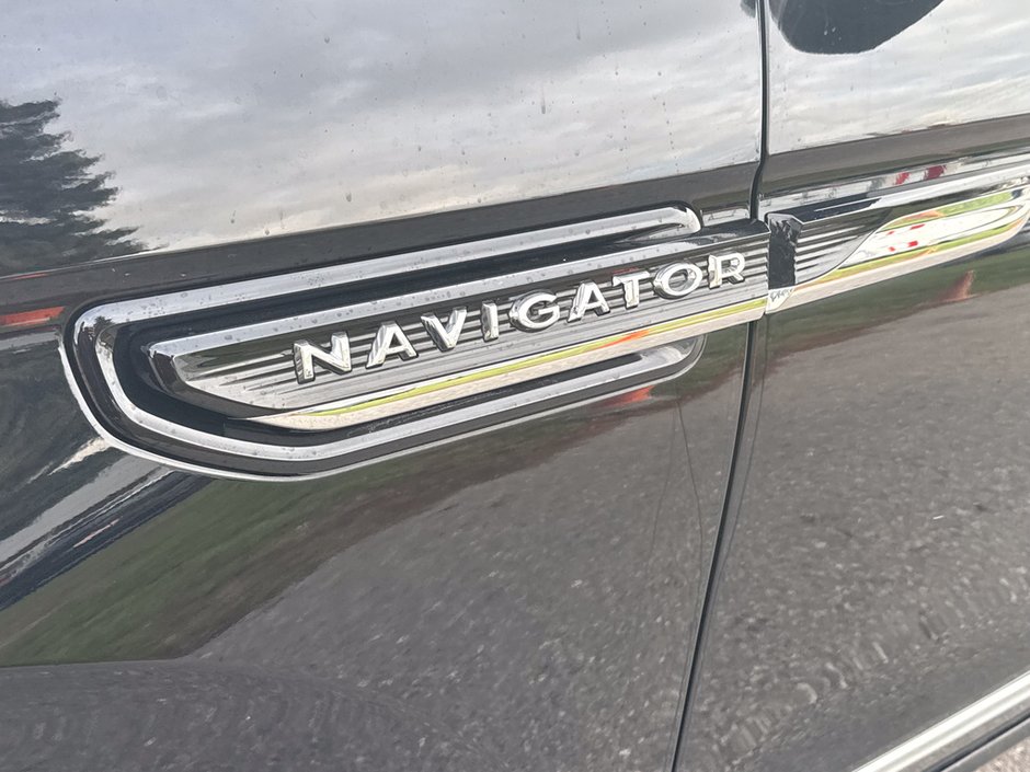 2022 Lincoln Navigator Reserve-10