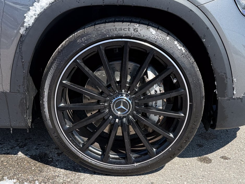 2022 Mercedes-Benz GLB 35 AMG®-10