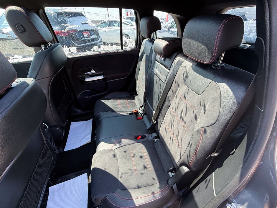 2022 Mercedes-Benz GLB 35 AMG®-15