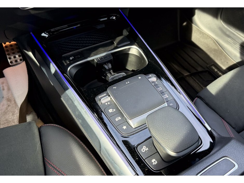 2023 Mercedes-Benz AMG GLB 35-18