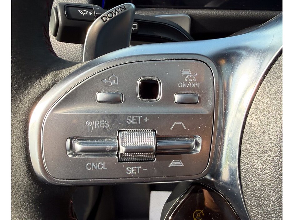 2023 Mercedes-Benz AMG GLB 35-22