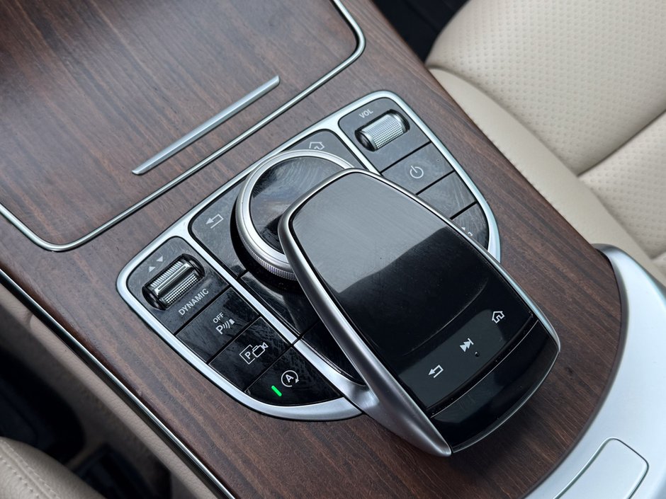 2023 Mercedes-Benz C-Class C 300-29