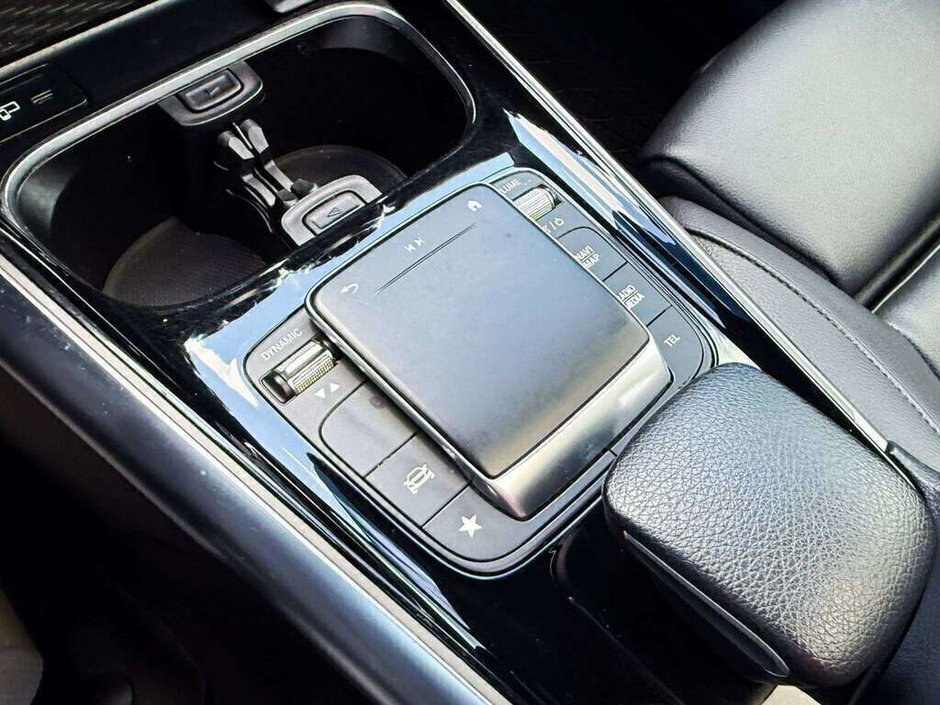 2023 Mercedes-Benz GLA 250-30