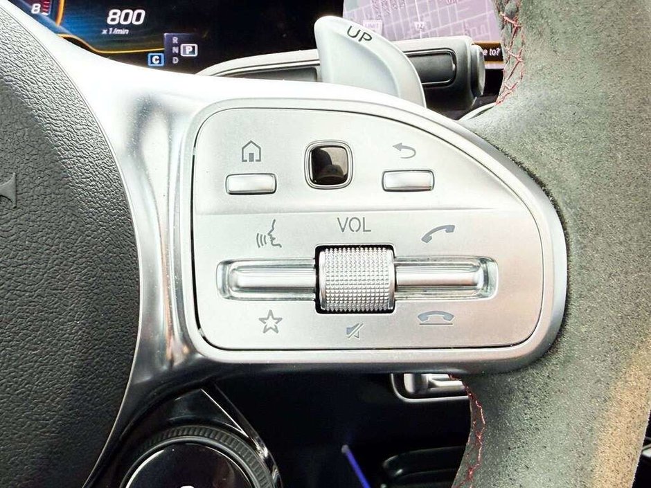 2022 Mercedes-Benz GLB 35 AMG®-25