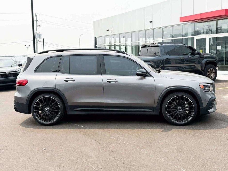 2022 Mercedes-Benz GLB 35 AMG®-7