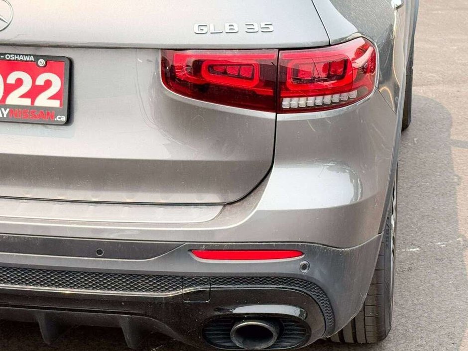 2022 Mercedes-Benz GLB 35 AMG®-12