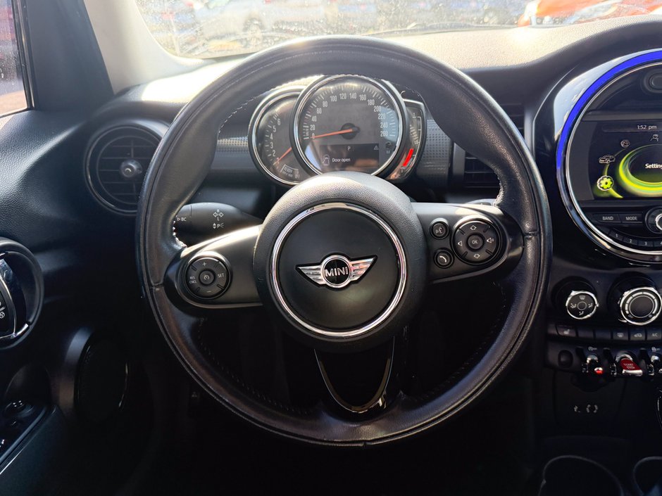 2018 MINI 5 Door Cooper-15