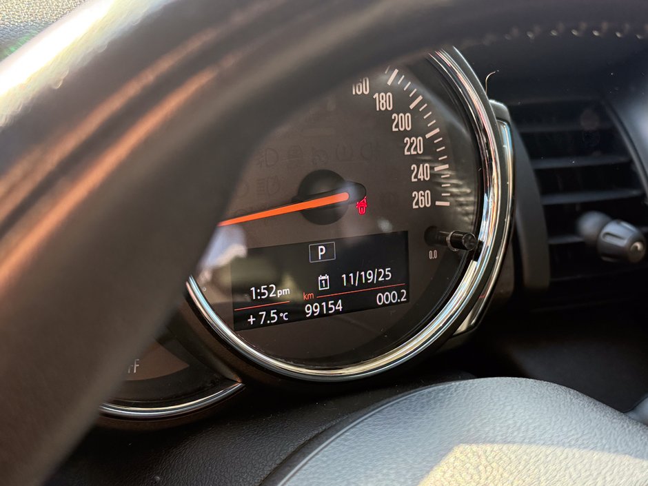 2018 MINI 5 Door Cooper-19