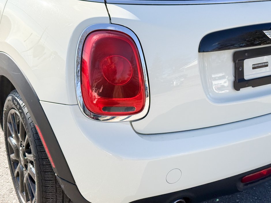 2018 MINI 5 Door Cooper-10