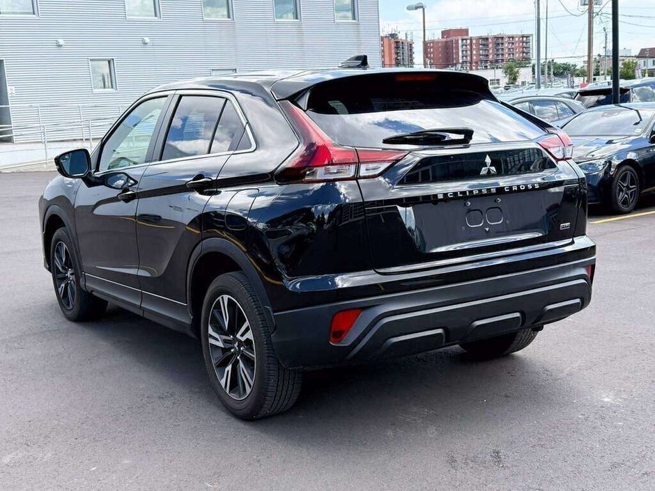 2024 Mitsubishi Eclipse Cross ES-4