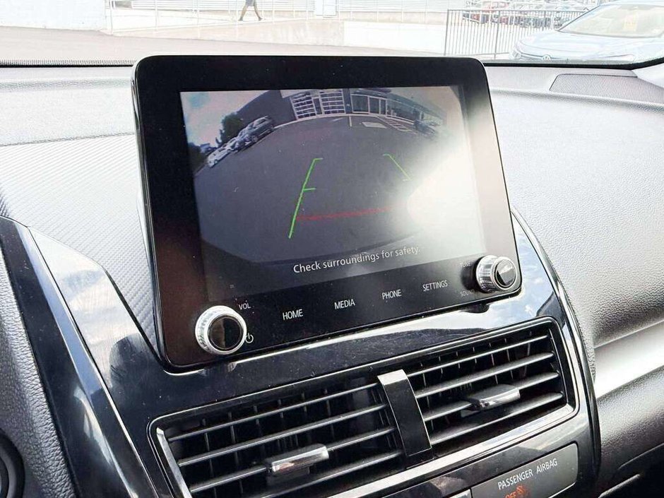 2024 Mitsubishi Eclipse Cross ES-13