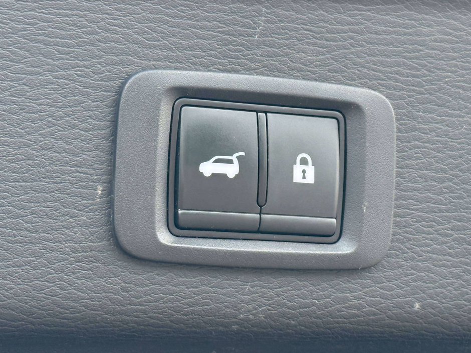 2024 Mitsubishi Outlander PHEV 7 PASS l LEATHER-16