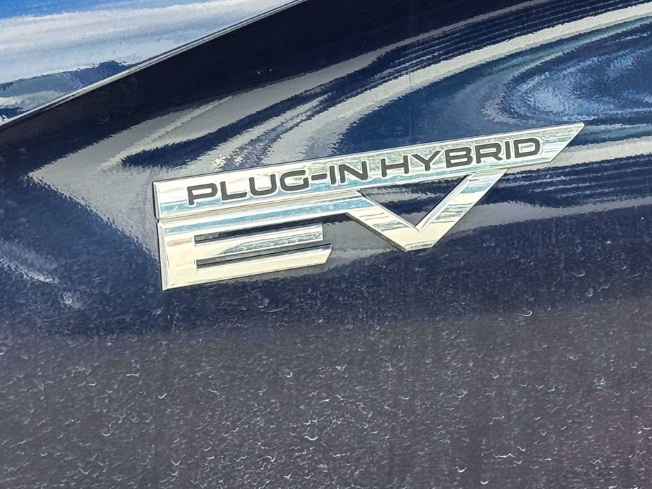 2024 Mitsubishi Outlander PHEV 7 PASS l LEATHER-11