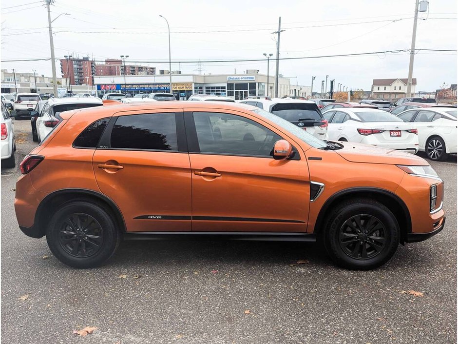 2020 Mitsubishi RVR SE-8