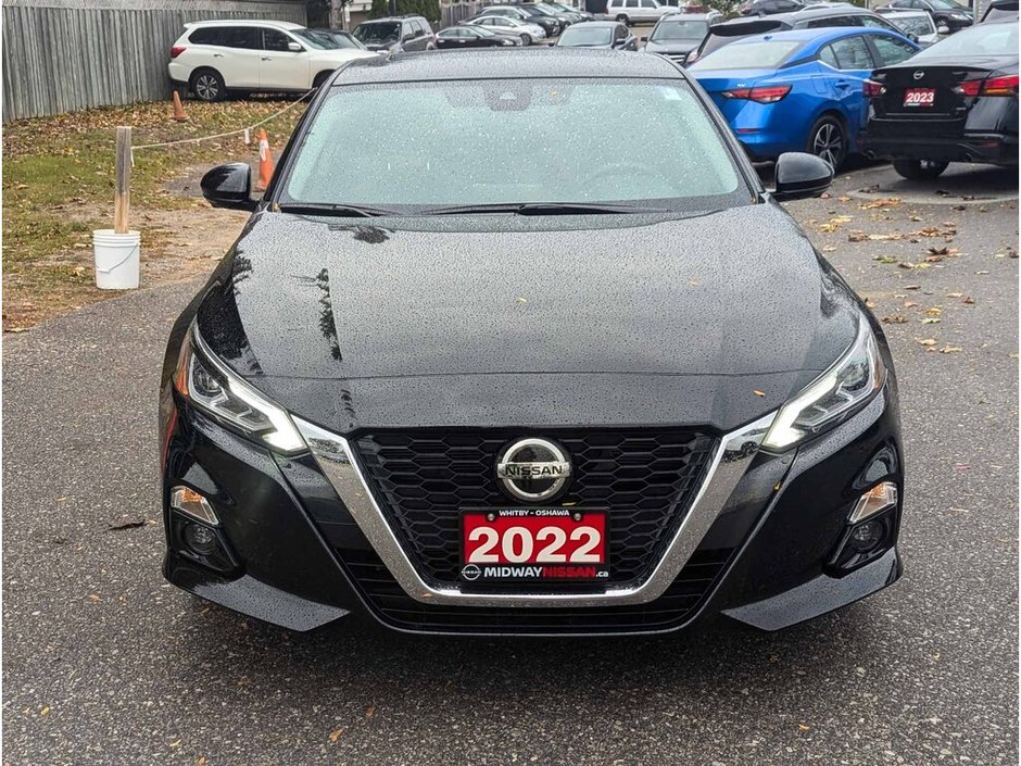 2022 Nissan Altima 2.5 Platinum-2