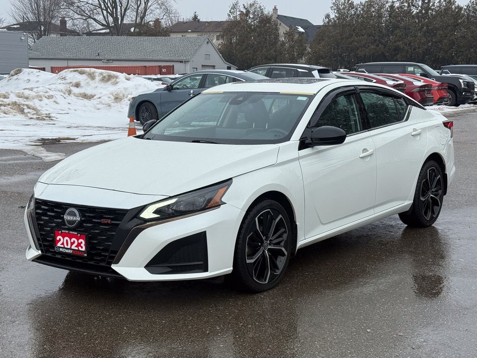 2023 Nissan Altima SR-2